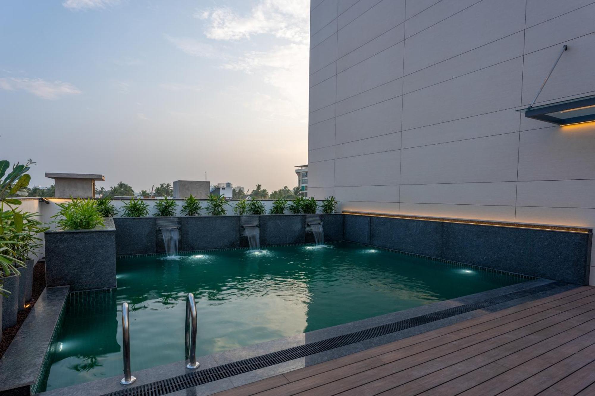 Park Inn & Suites By Radisson Thrissur East Fort Zewnętrze zdjęcie
